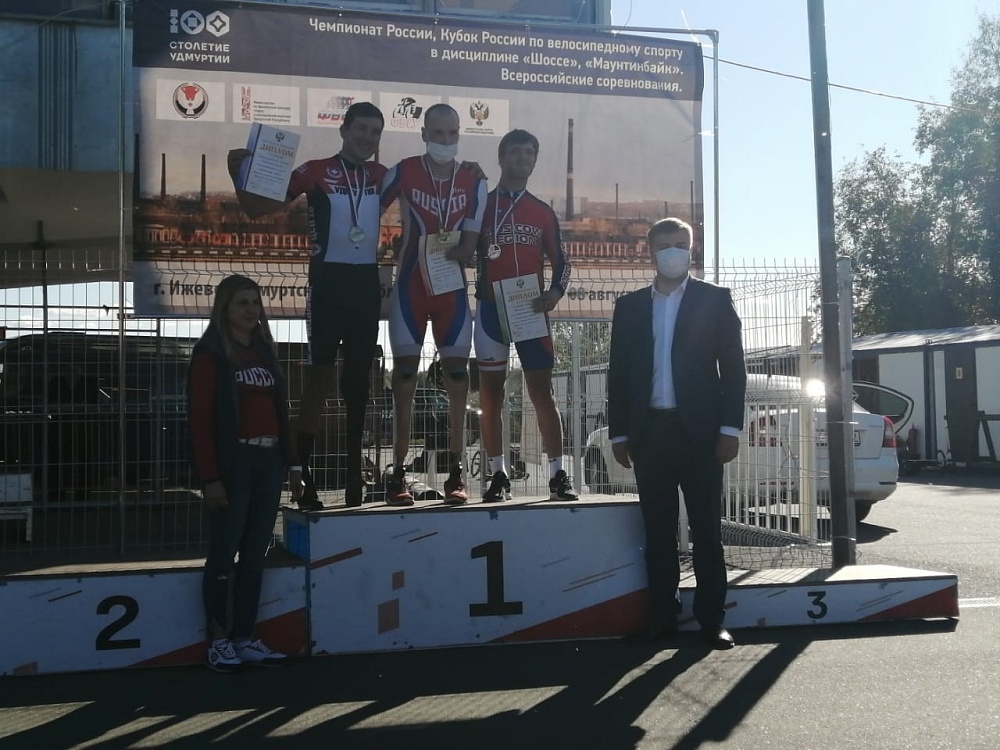 6 спортсменов стали абсолютными победителями личных соревнований чемпионата России по велоспорту на шоссе лиц с ПОДА