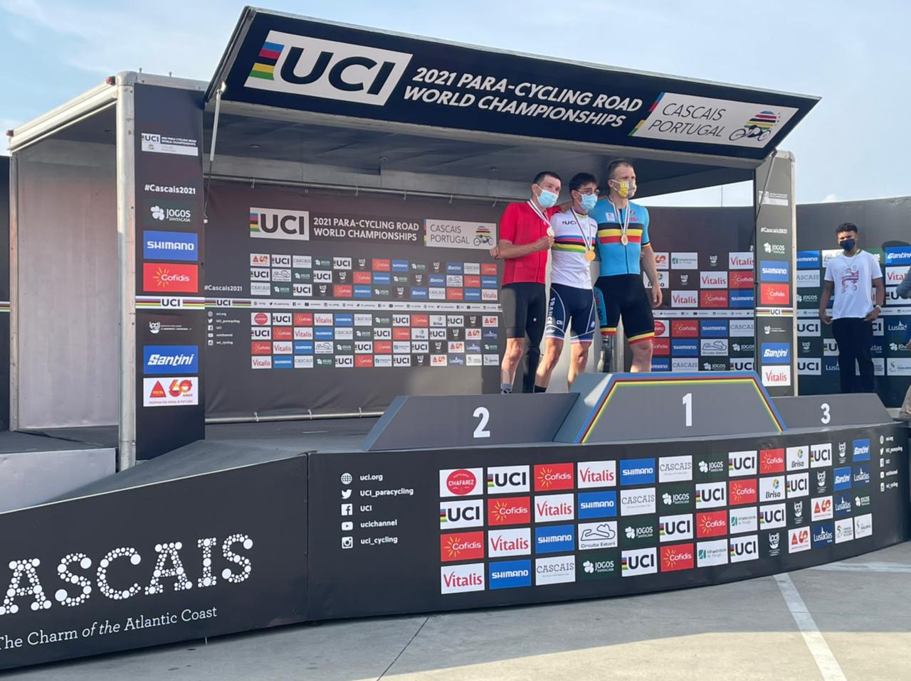 6 серебряных и 4 бронзовые медали завоевали российские спортсмены по итогам чемпионата мира по паравелоспорту на шоссе в Португалии