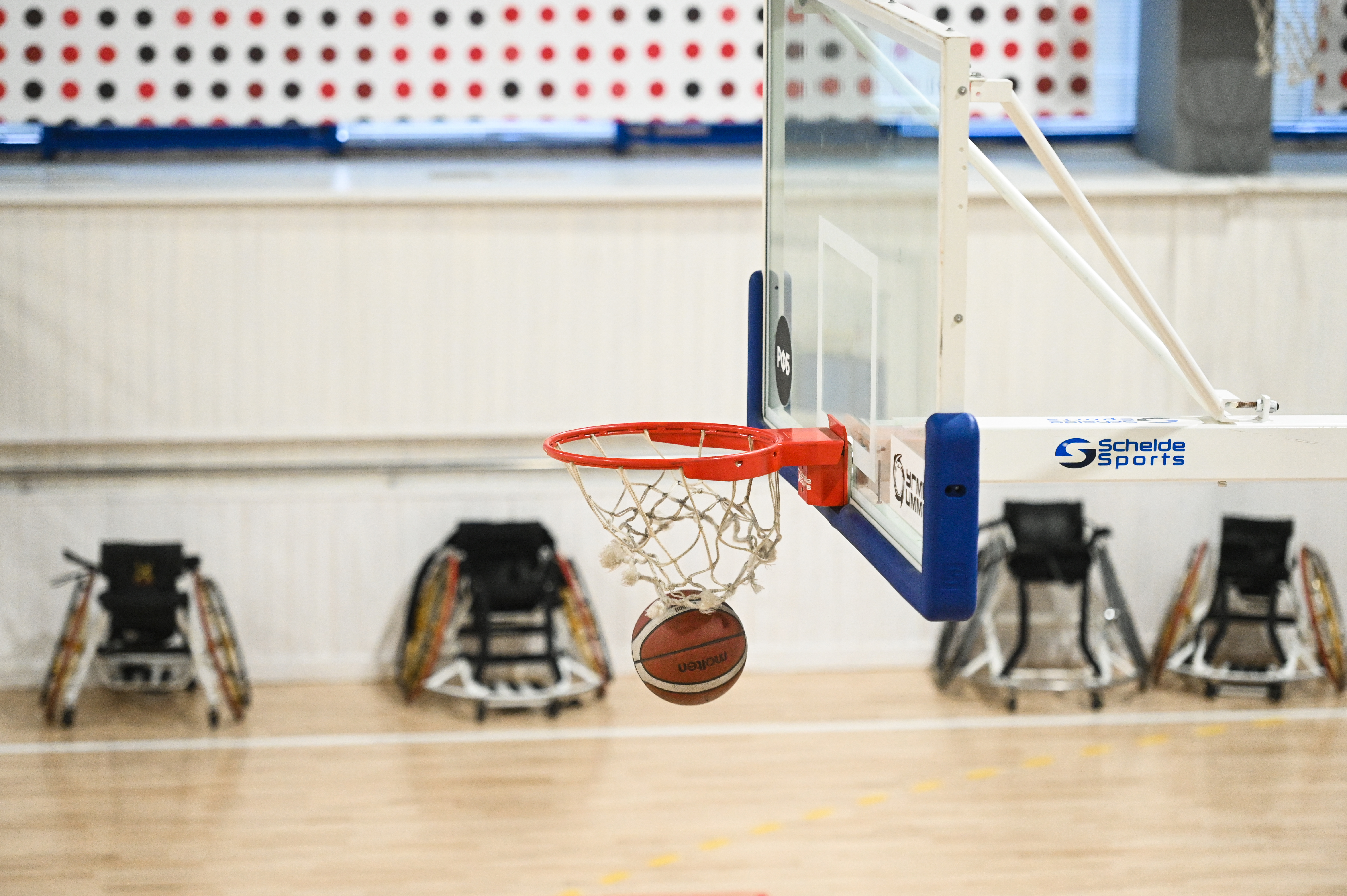 В Санкт-Петербурге завершился второй круг чемпионата России по баскетболу на колясках