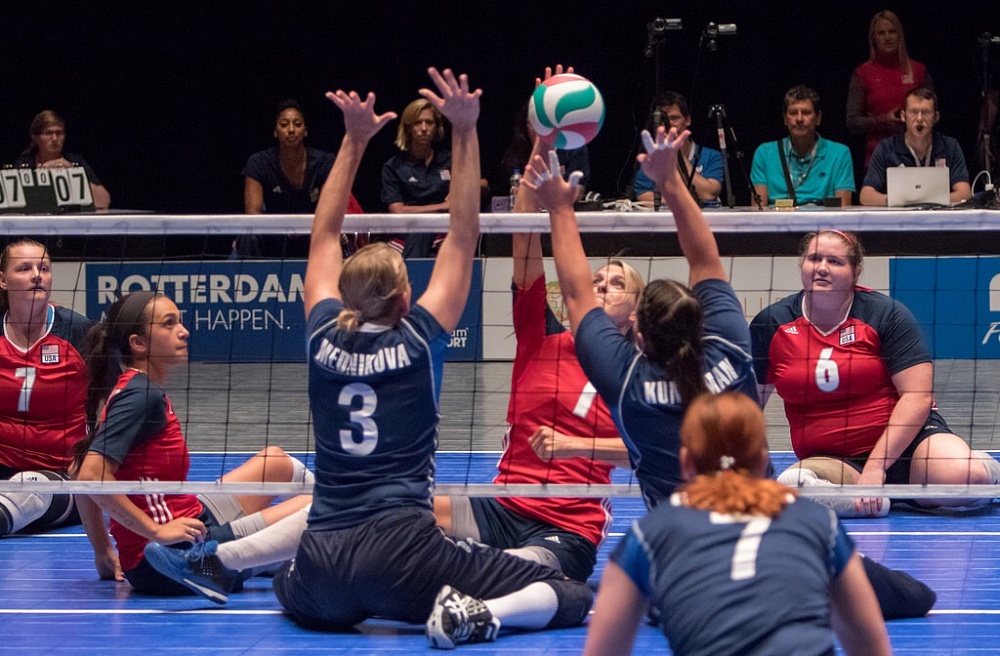 Женская сборная команда России по волейболу сидя впервые завоевала титул чемпиона мира