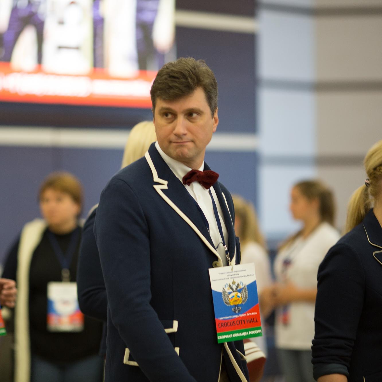 Старший тренер сборной команды России по волейболу сидя А.Н. Овсянников: На чемпионат Европы обе команды отправляются с хорошим настроением и большими надеждами побороться за первое место