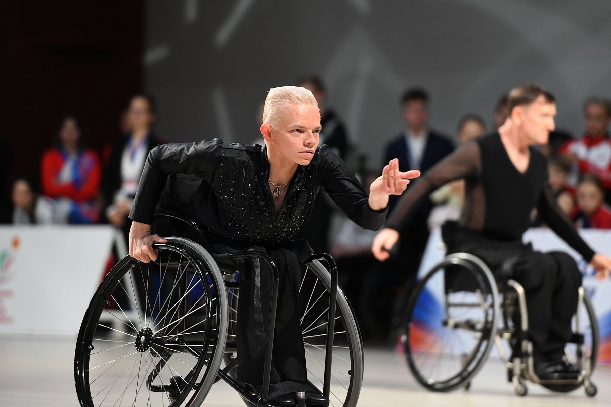 Танцы на колясках